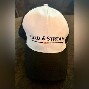 Field & Stream Trucker Hat